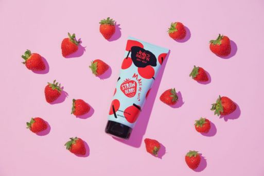 Juicy Stars Body Milk Make Me Wild Strawberry 200 ml